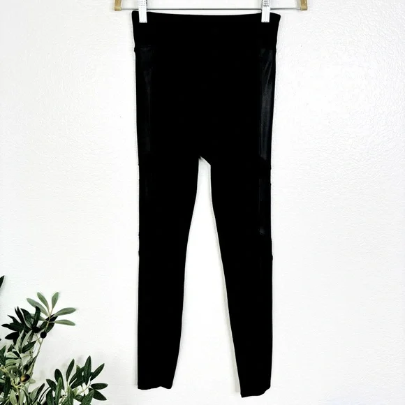SPANX Moto Ponte Faux Leather Leggings - Picture 4 of 10